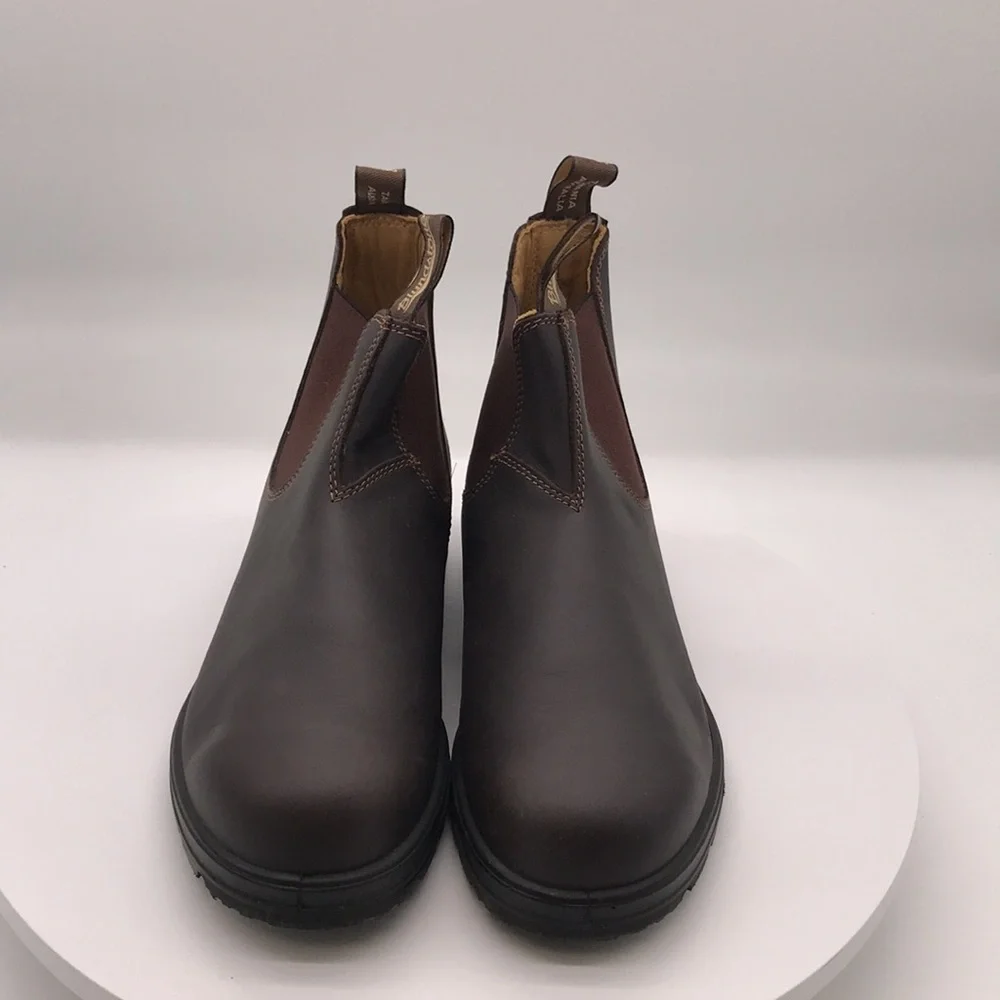 Blundstone mens Brown Leather Chelsea Boots size 10.5 US